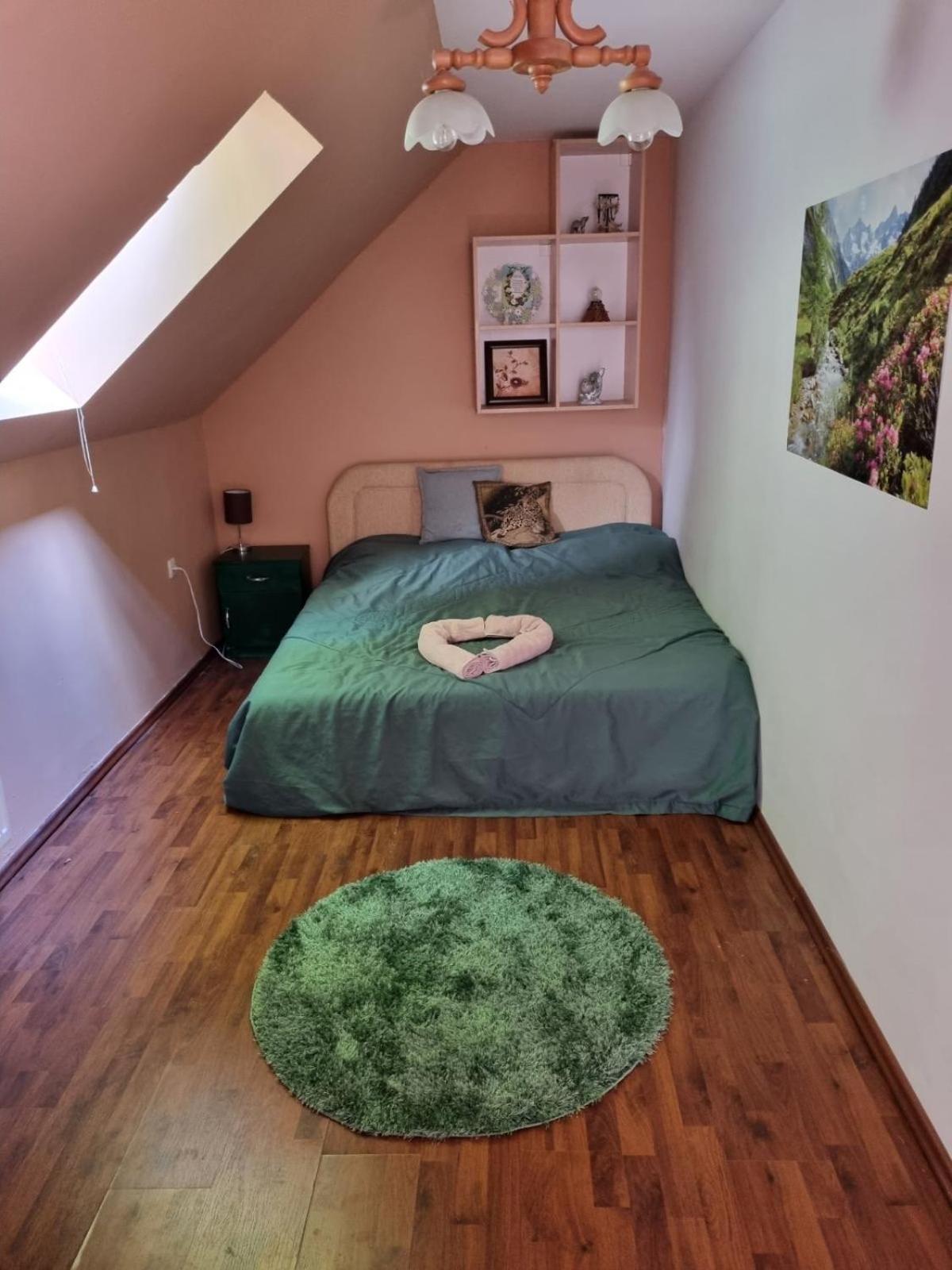 Tuendererdo Villa Miskolc Bagian luar foto